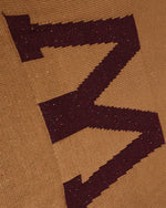 慵懶字母圓領毛衣