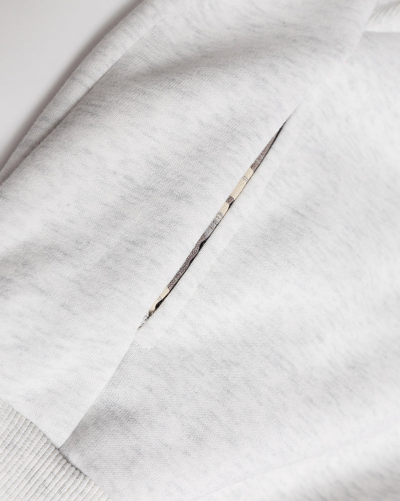 Fake two-piece spliced sweatshirt