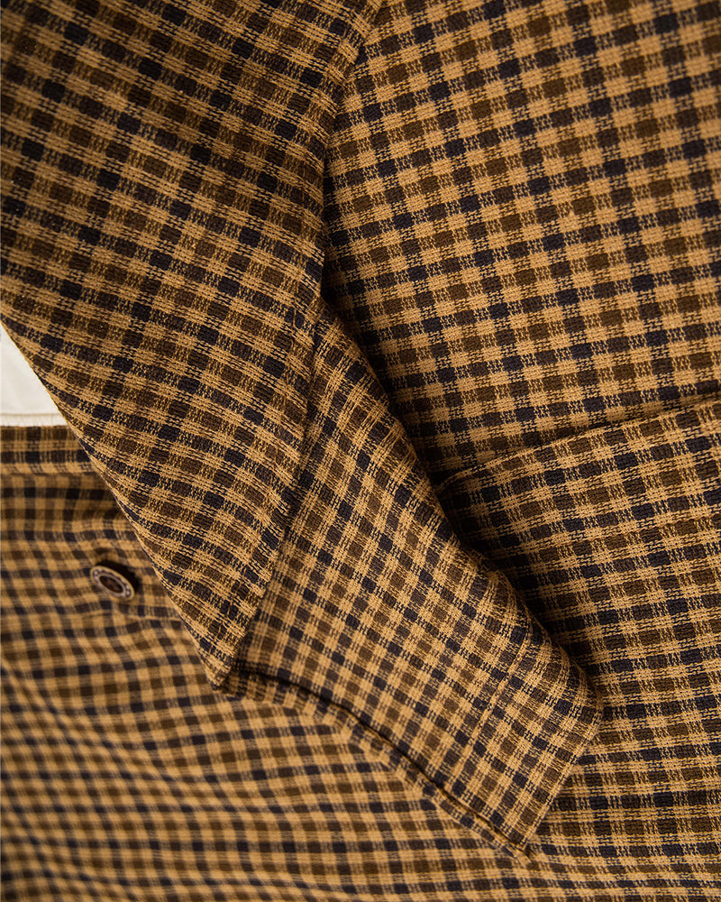 Embroidered plaid long-sleeved shirt