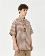 Vertical striped necklace short-sleeved shirt
