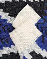 Loose diamond-patterned thickened sweater