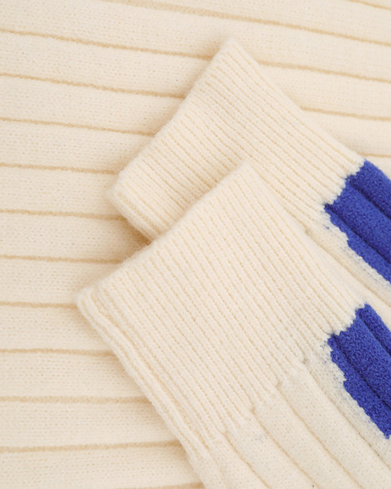 拼色愛心圓領針織衫