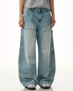 水洗直筒牛仔褲