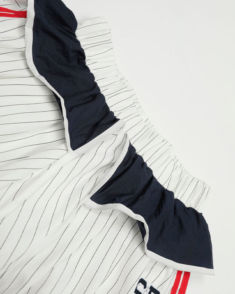 休閑設計感短裙