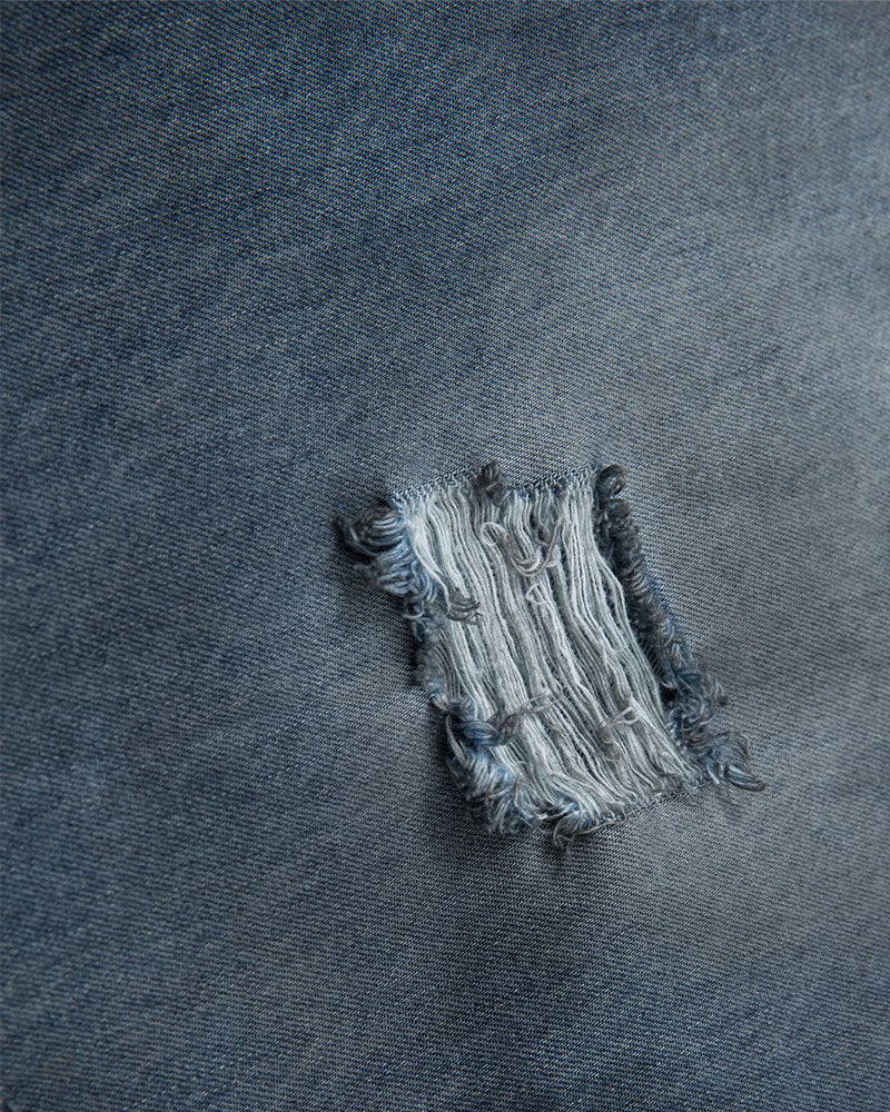 水洗破洞牛仔褲