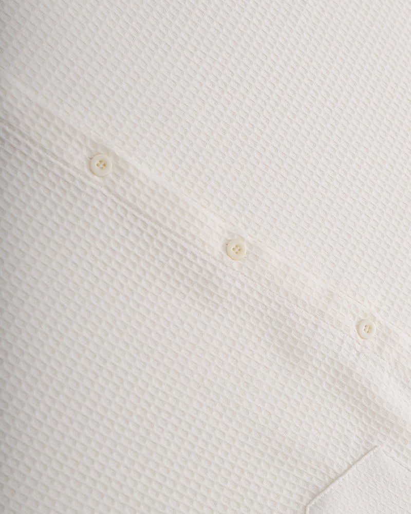 Embroidered plaid short-sleeved shirt