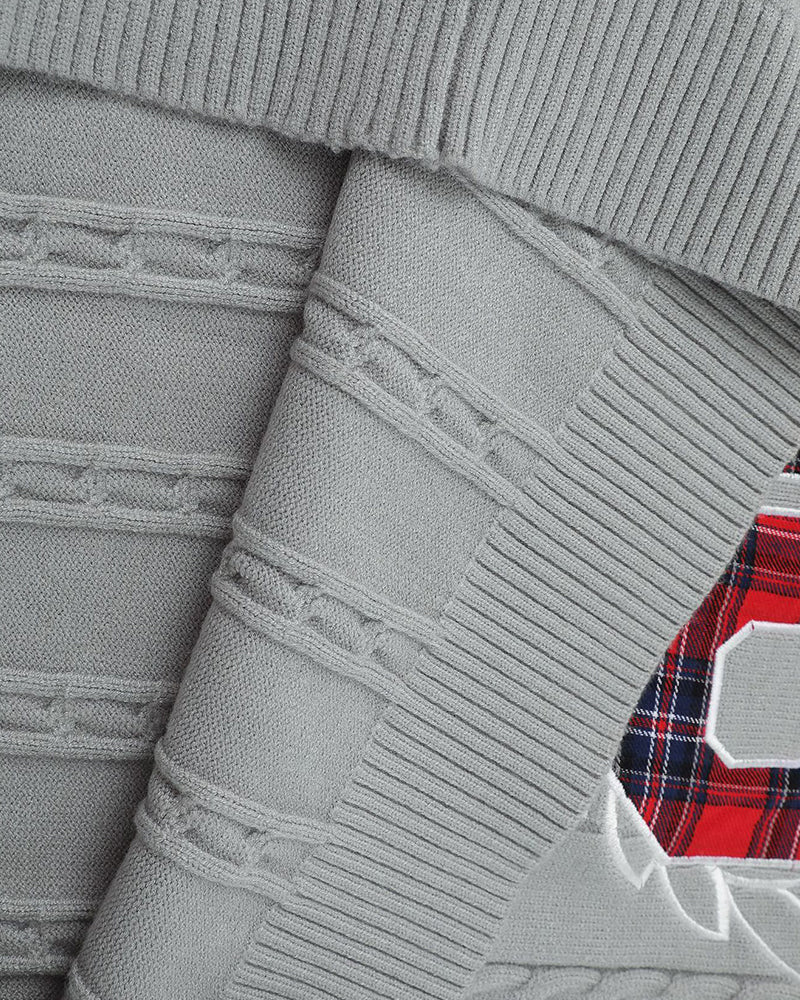 刺綉假兩件毛衣