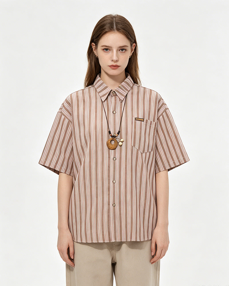 Vertical striped necklace short-sleeved shirt