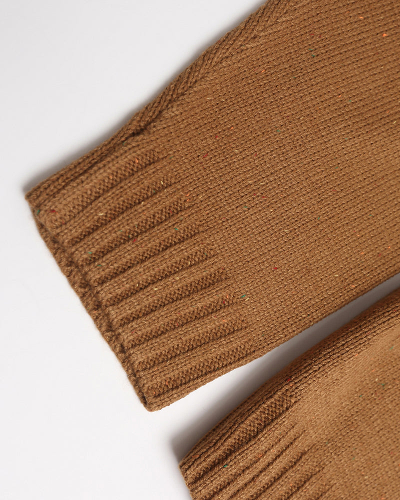 慵懶字母圓領毛衣