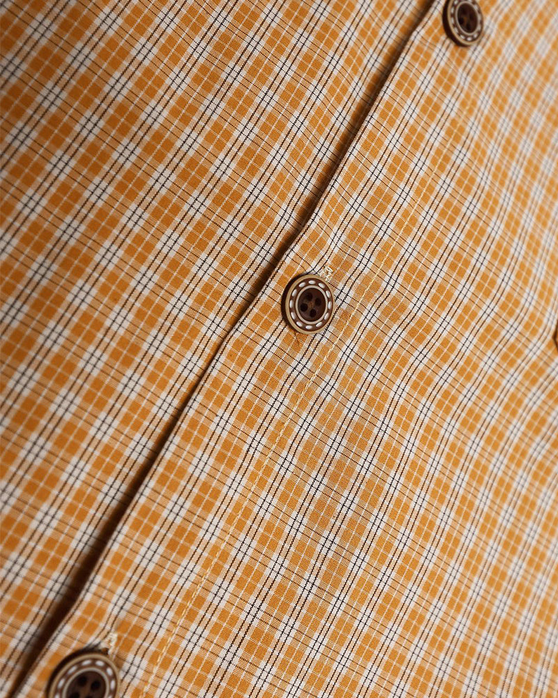 Embroidered plaid long-sleeved shirt