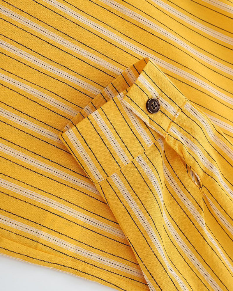 Simple long-sleeved shirt