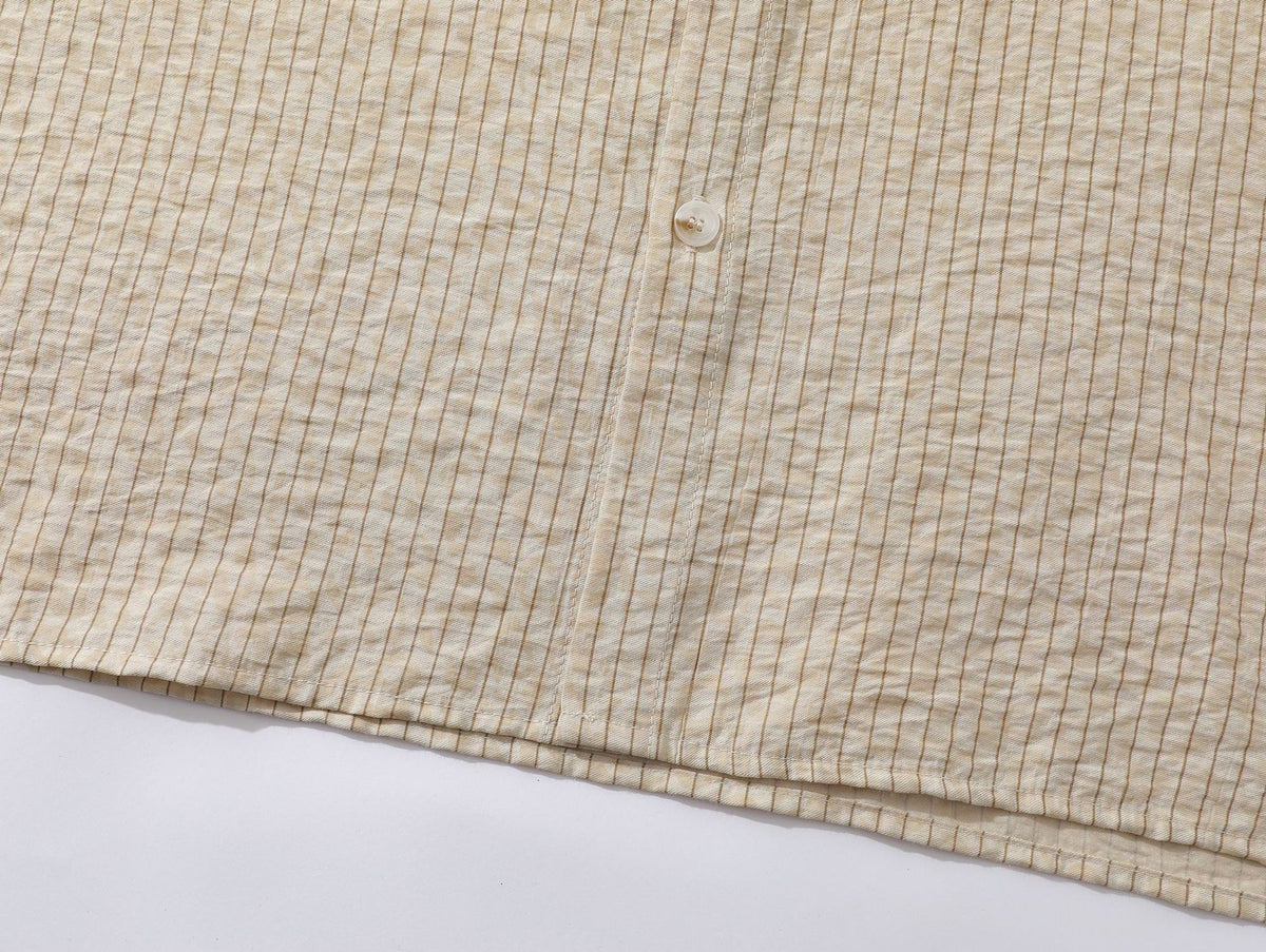 Retro versatile short-sleeved shirt