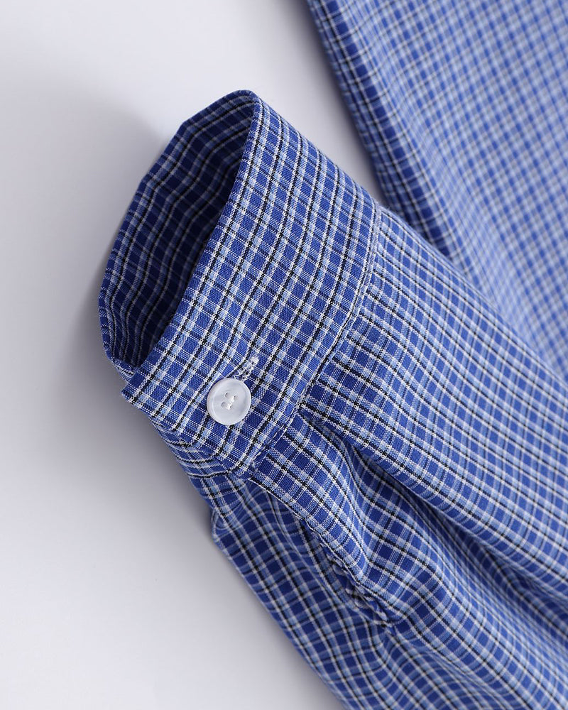 Embroidered plaid long-sleeved shirt