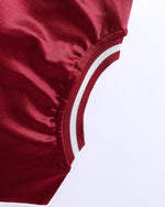 심플한 대비 컬러의 반팔