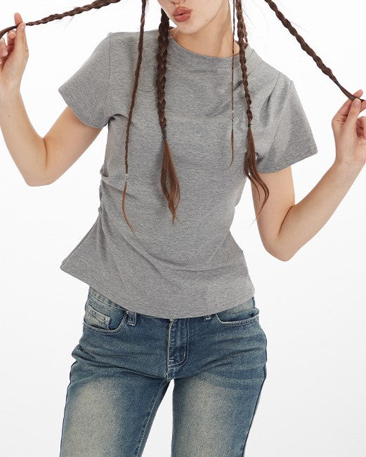 Simple pleated short sleeves