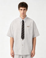 レトロネクタイ装飾ストライプシャツ