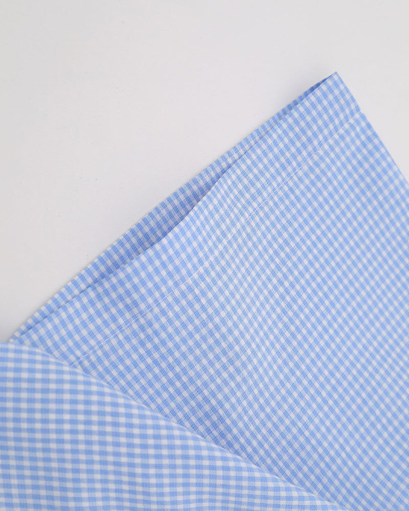 Cute embroidered short-sleeved shirt