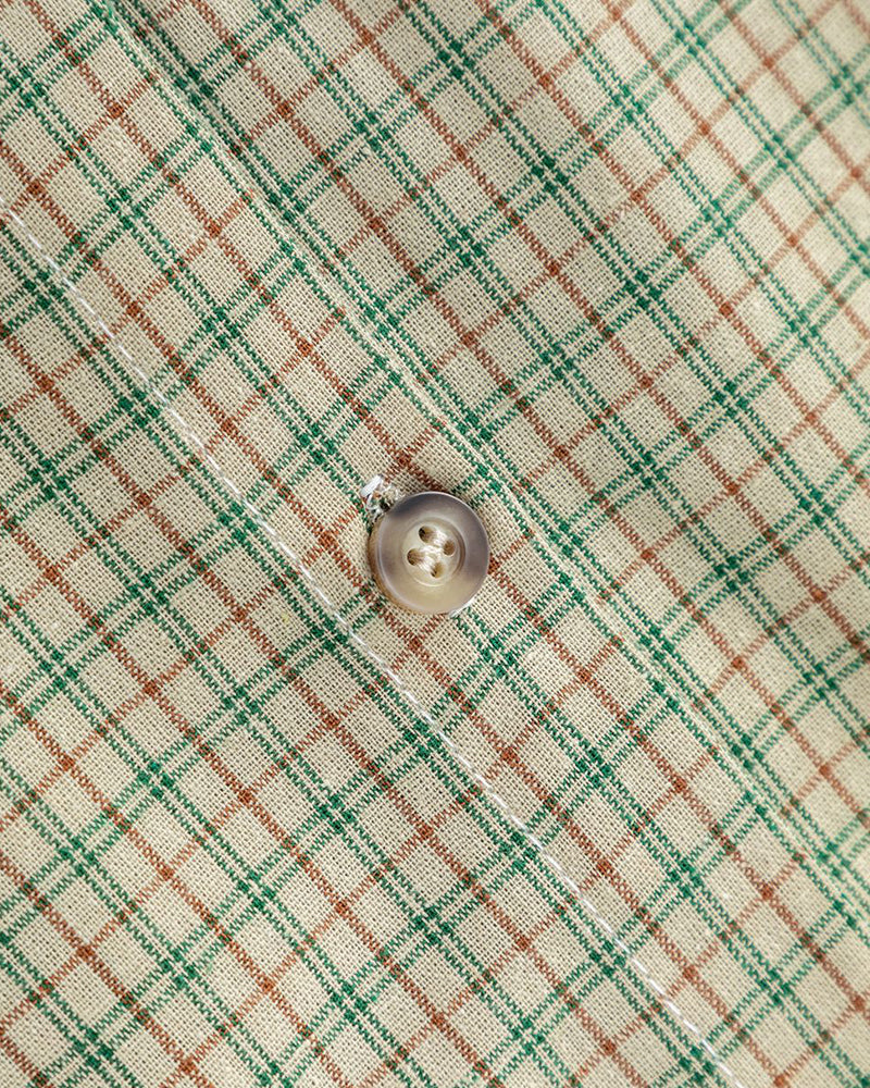 簡約格紋短袖襯衫