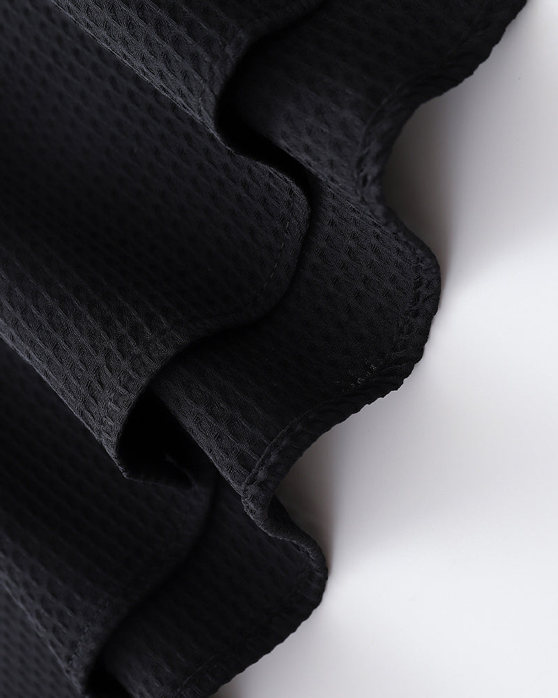 Simple embroidered long-sleeved shirt