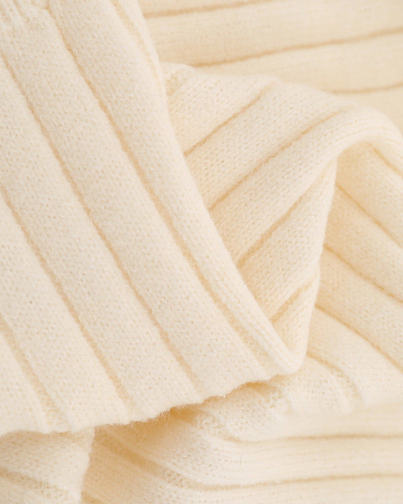 拼色愛心圓領針織衫