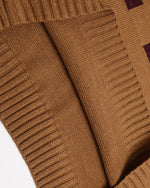 慵懶字母圓領毛衣