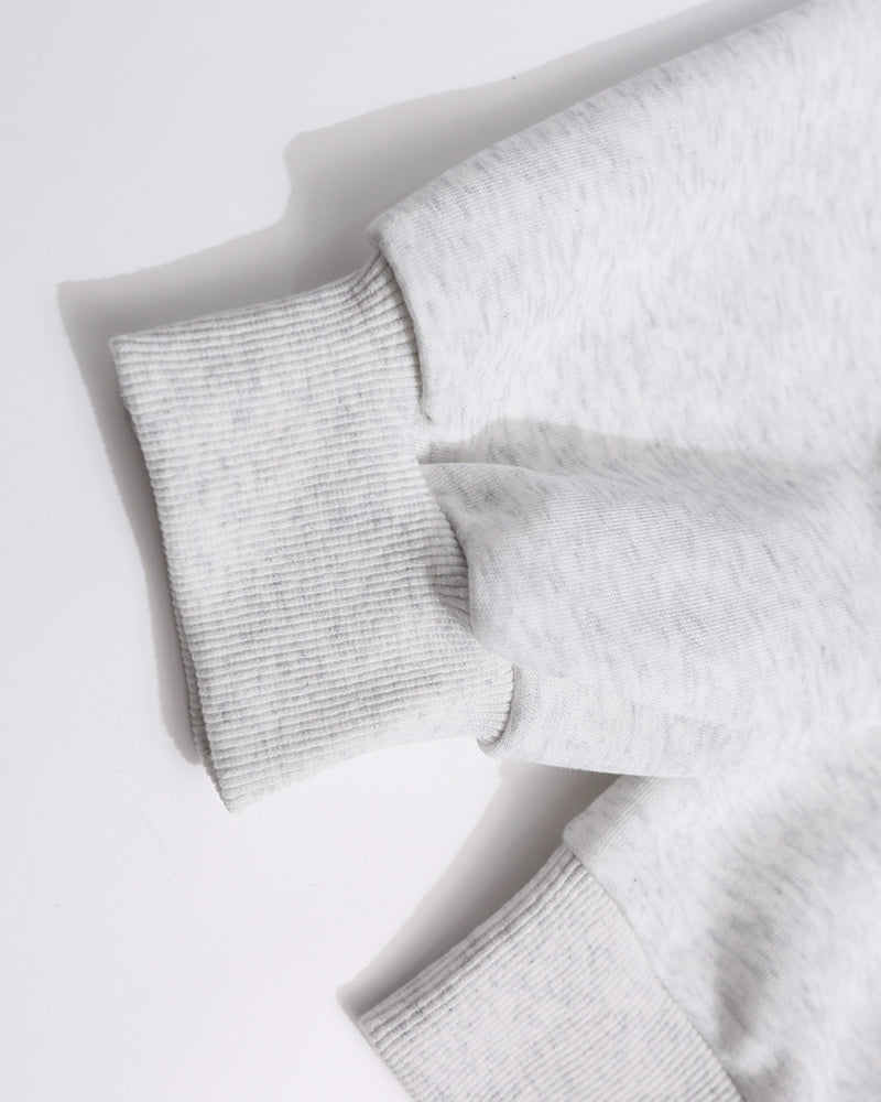 刺綉小花百搭衛衣