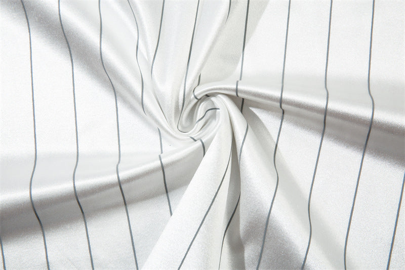 Retro sports contrast color long-sleeved jersey