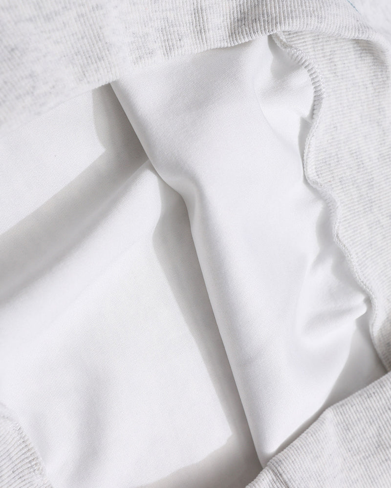 刺綉小花百搭衛衣