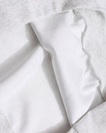 刺綉小花百搭衛衣