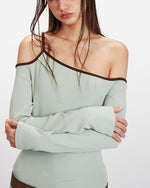 오프숄더 긴팔 상의 (여성용)