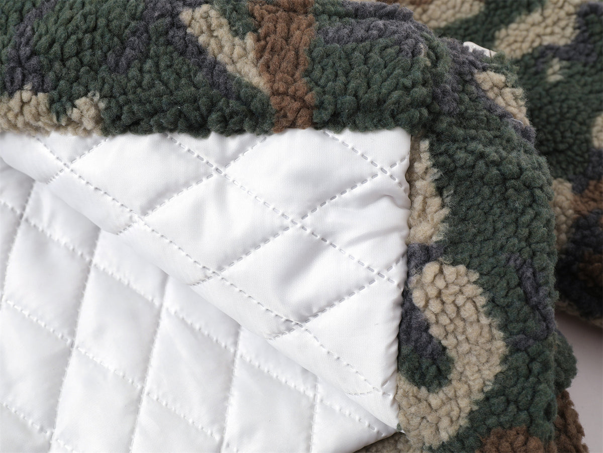 빈티지 카무플라주 배지 자수 재킷