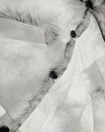 Short, versatile cotton-padded jacket