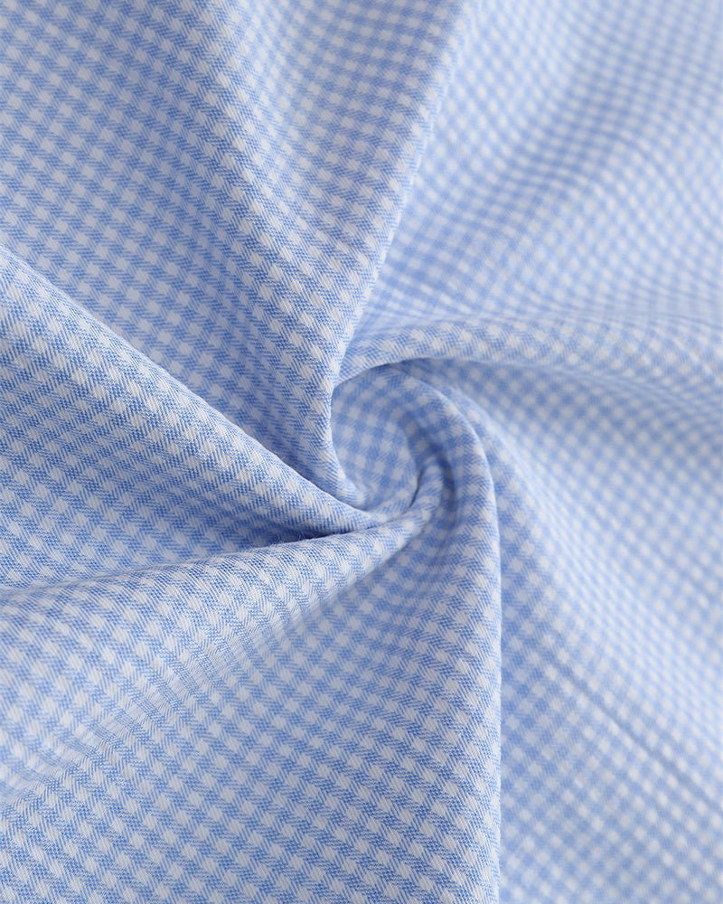 Embroidered plaid short-sleeved shirt