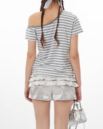 Off-shoulder striped short sleeves