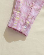 Fake two-piece plaid sweatshirt