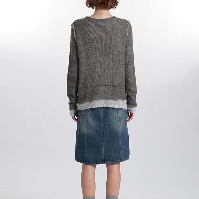 Retro contrasting sweater (women's style)