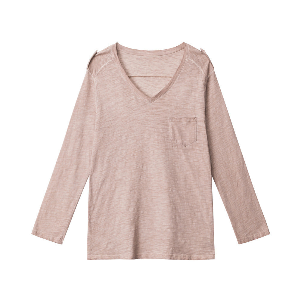 Simple, fitted top (women's)