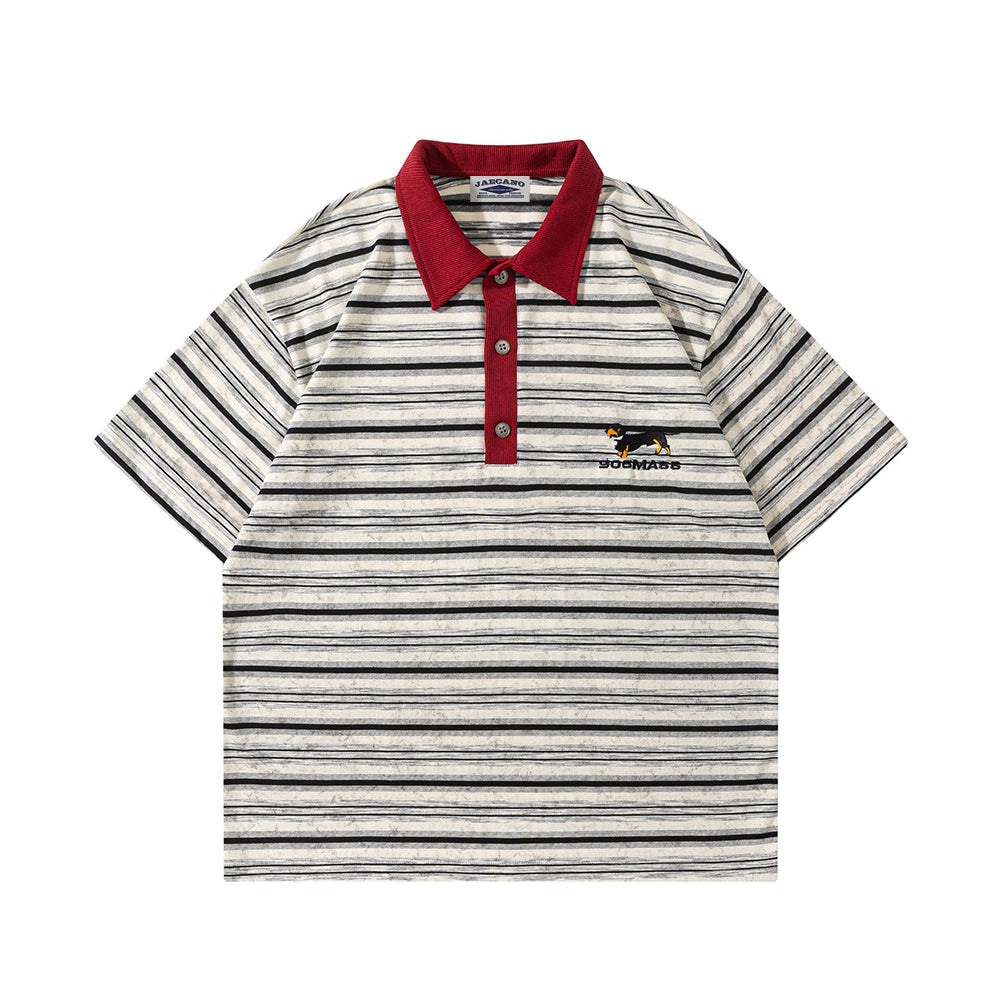 다양한 용도로 활용 가능한 스트라이프 반팔