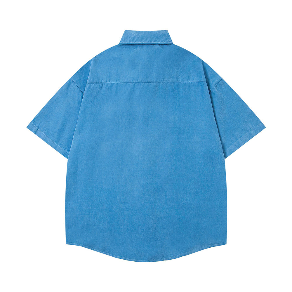 Short-sleeved shirt with small embroidered flowers