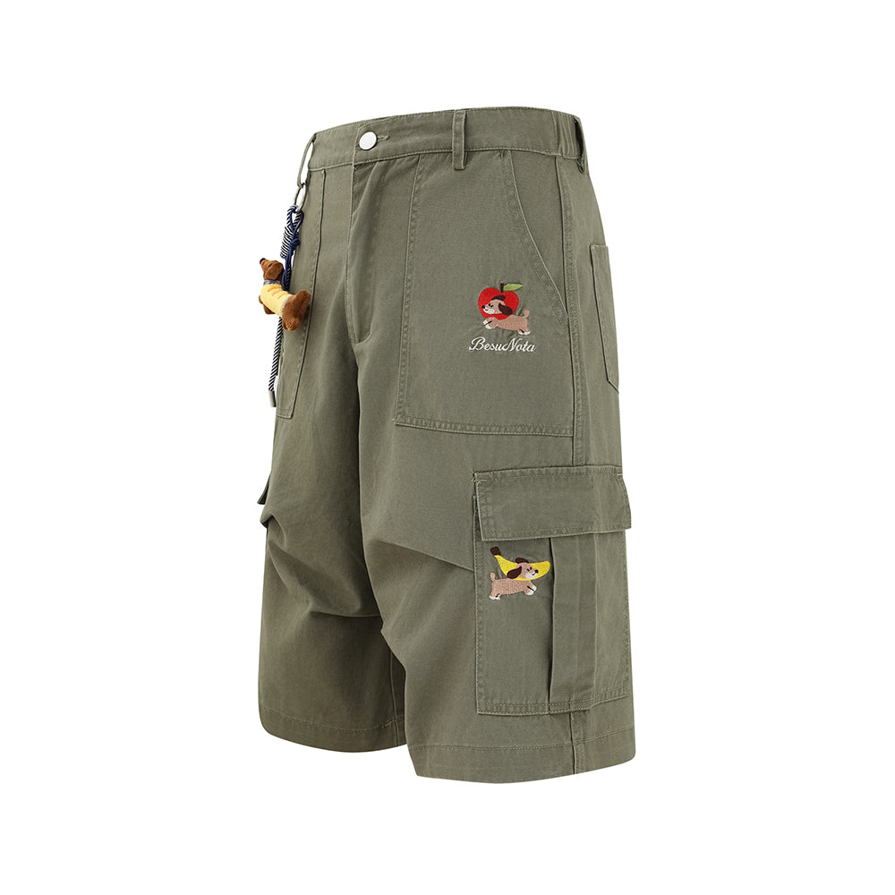 Multi-pocket cargo shorts