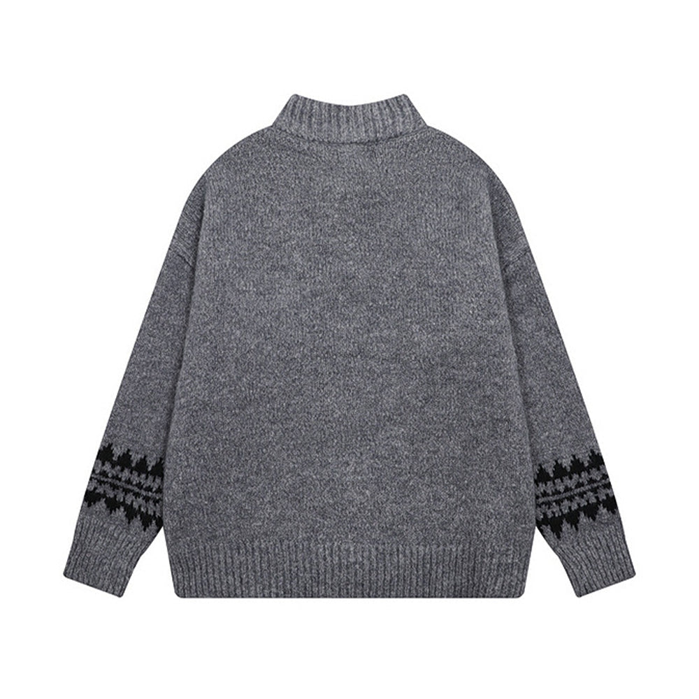 뿔 단추 자카드 스웨터