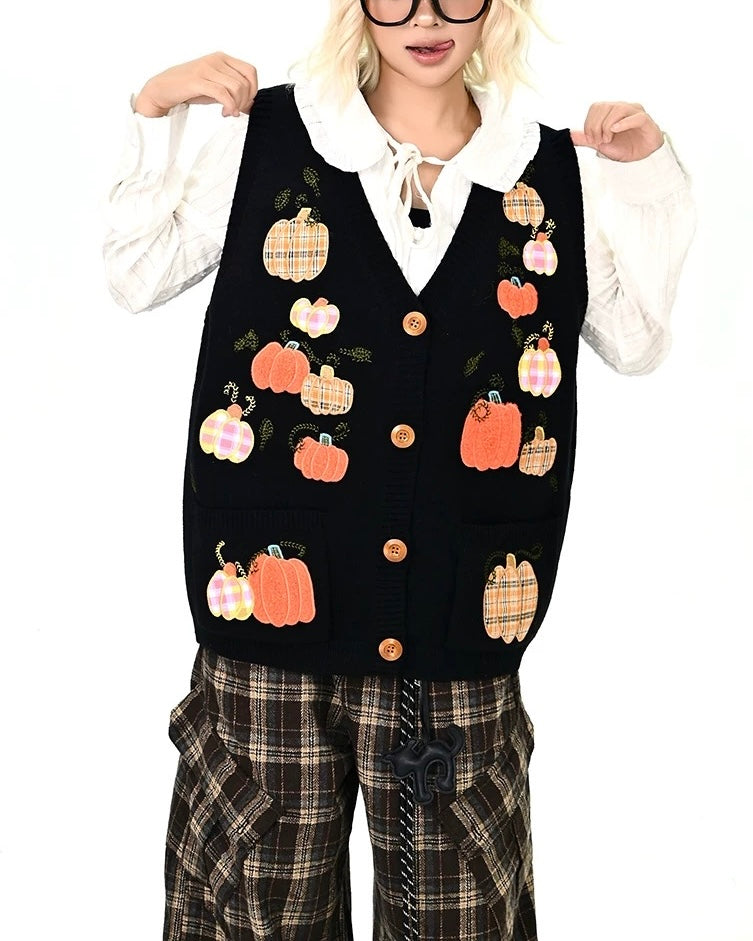 재밌는 작은 호박 자수 스웨터