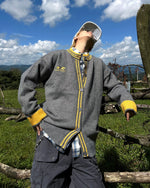 대비색 크루넥 스웨터