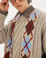 菱形格麻花辮套頭毛衣