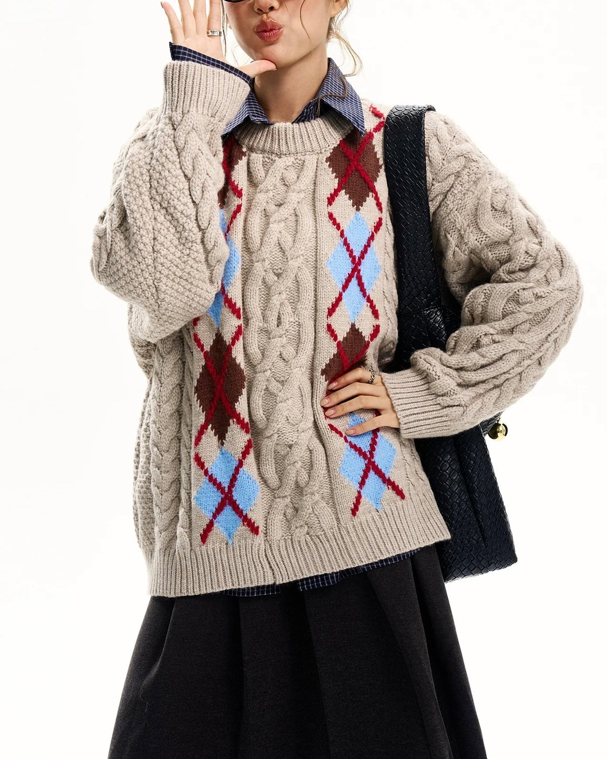 菱形格麻花辮套頭毛衣