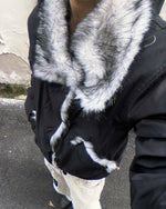 Short, versatile cotton-padded jacket