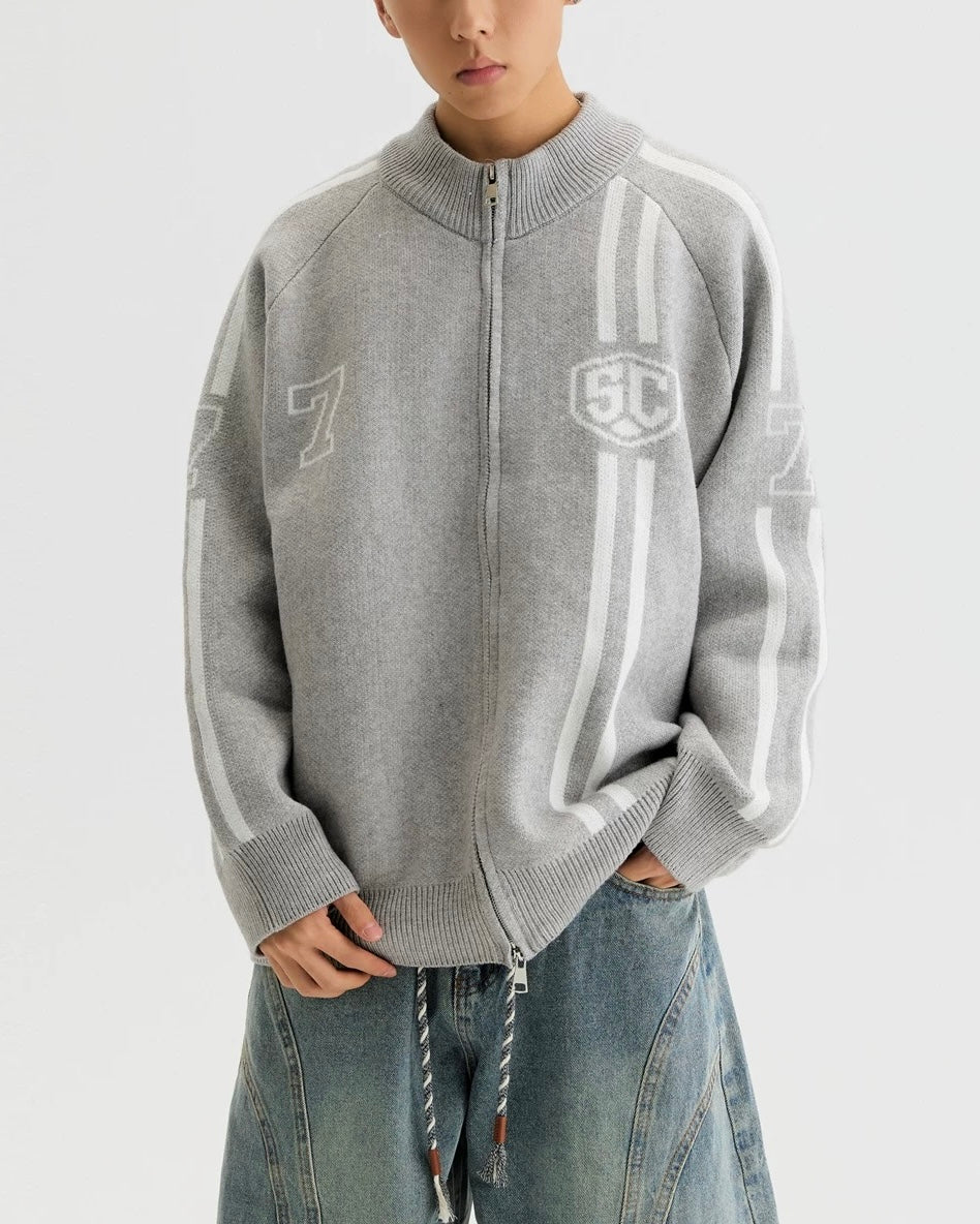 컬러 블록 니트 소재의 활용도 높은 코트