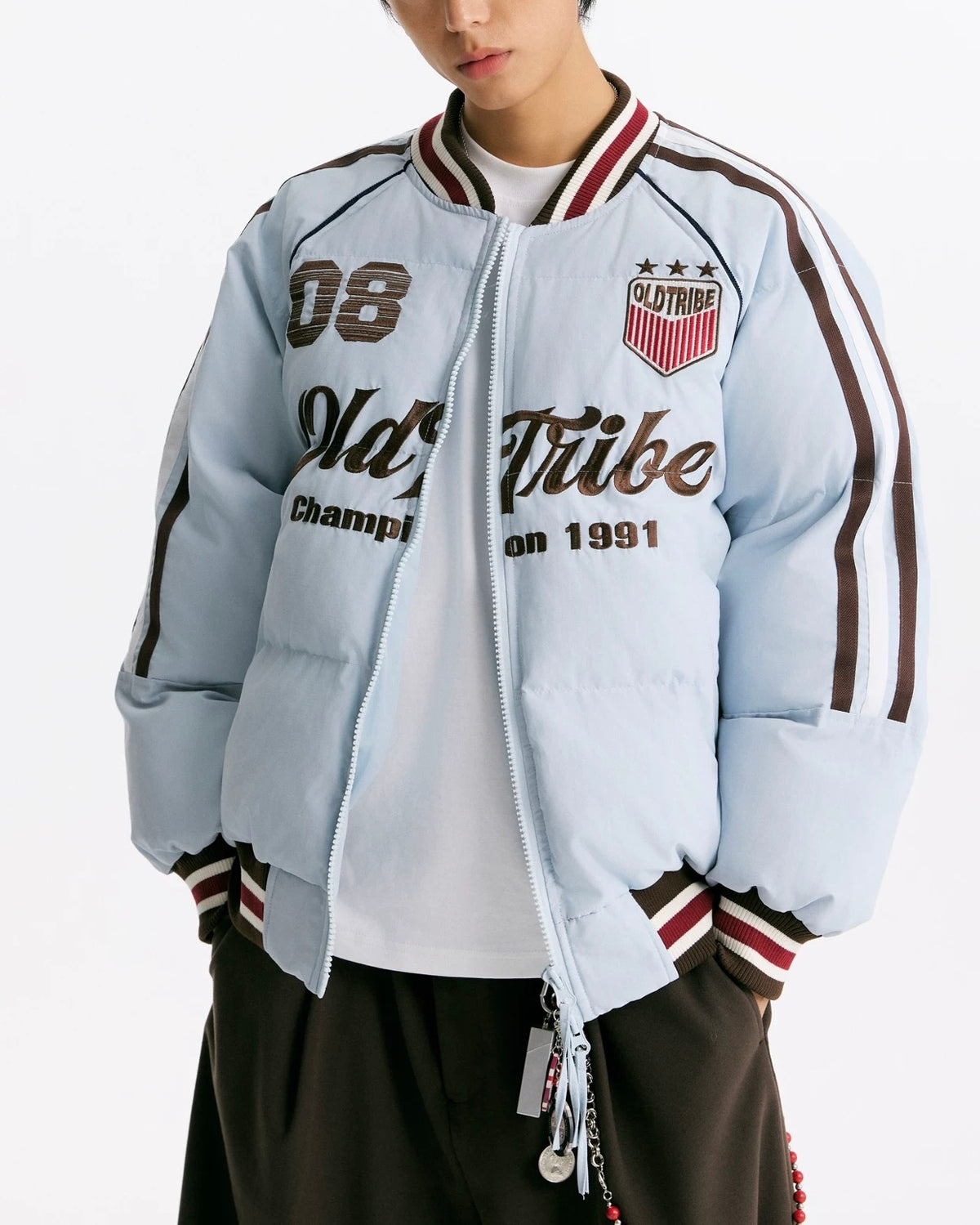 刺綉字母百搭外套