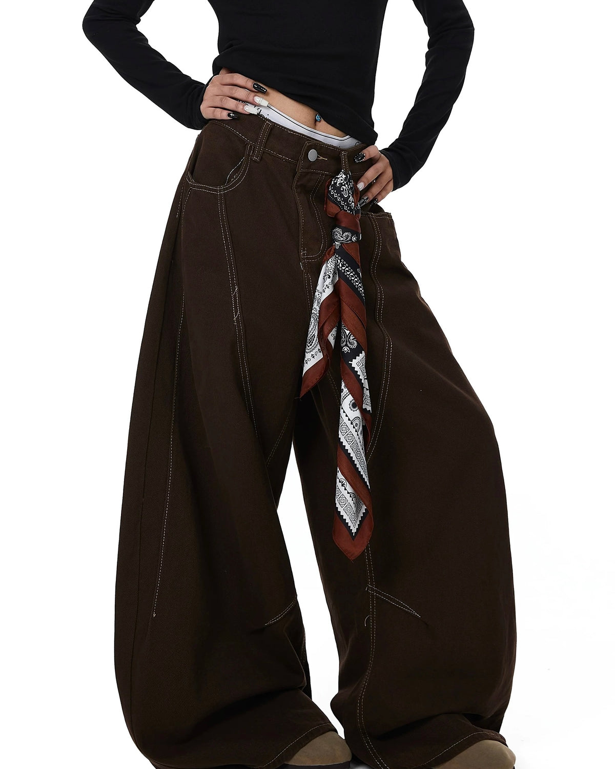 Retro-style wide-leg pants