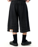 Structured Washed Capri Pants